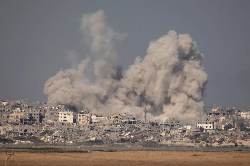 bombardament atac militar gaza israel