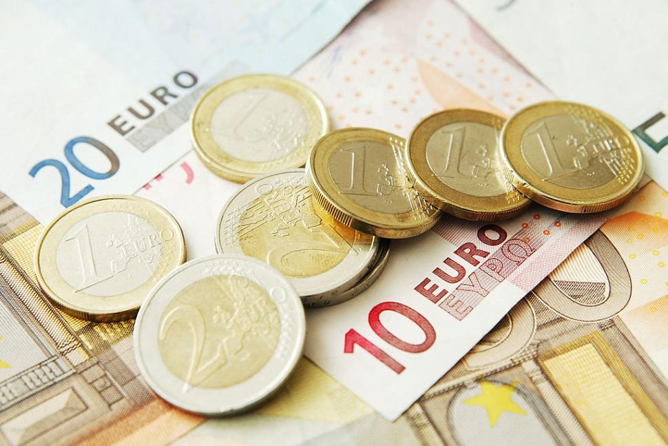bani valuta moneda euro