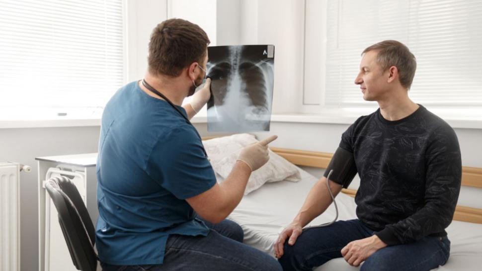 radiografie pulmonara pacient