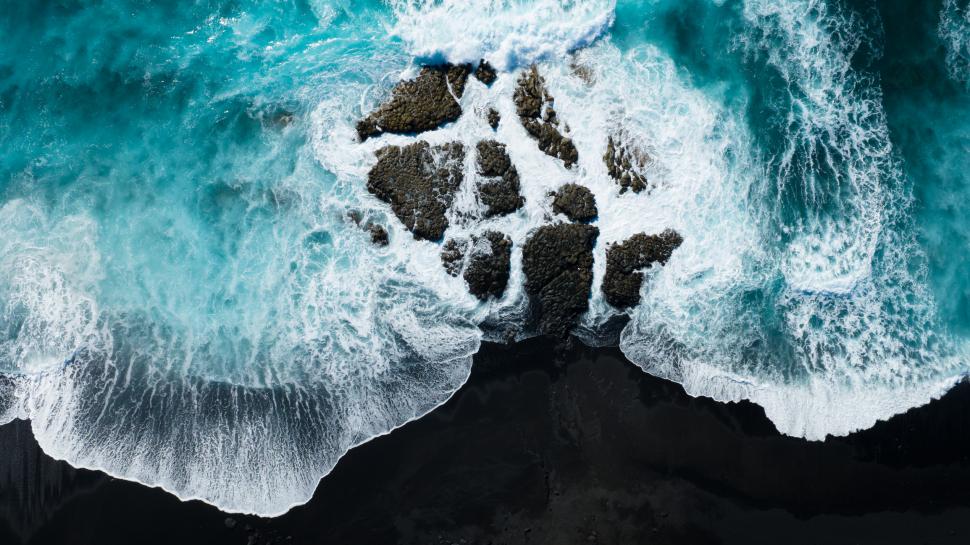 plaja lava vulcanica insula lanzarote spania