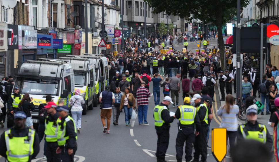 protest anti migranti anglia