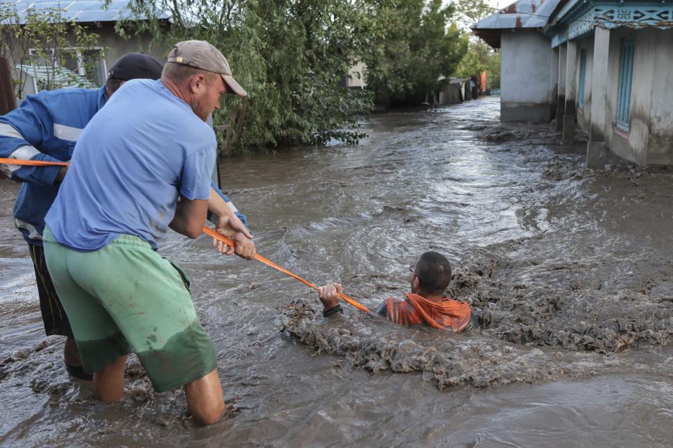 inundatii inquam 2