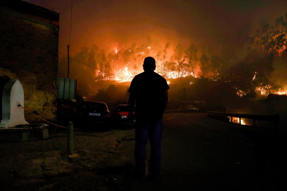 incendiu in portugalia