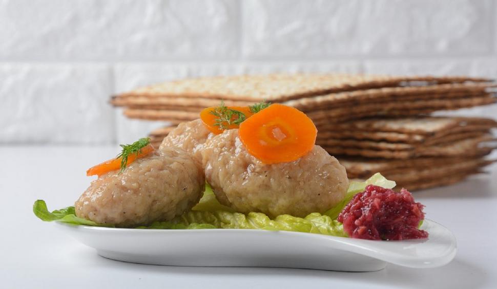 Gefilte fish, unul dintre preparatele evreie?ti cele mai iubite