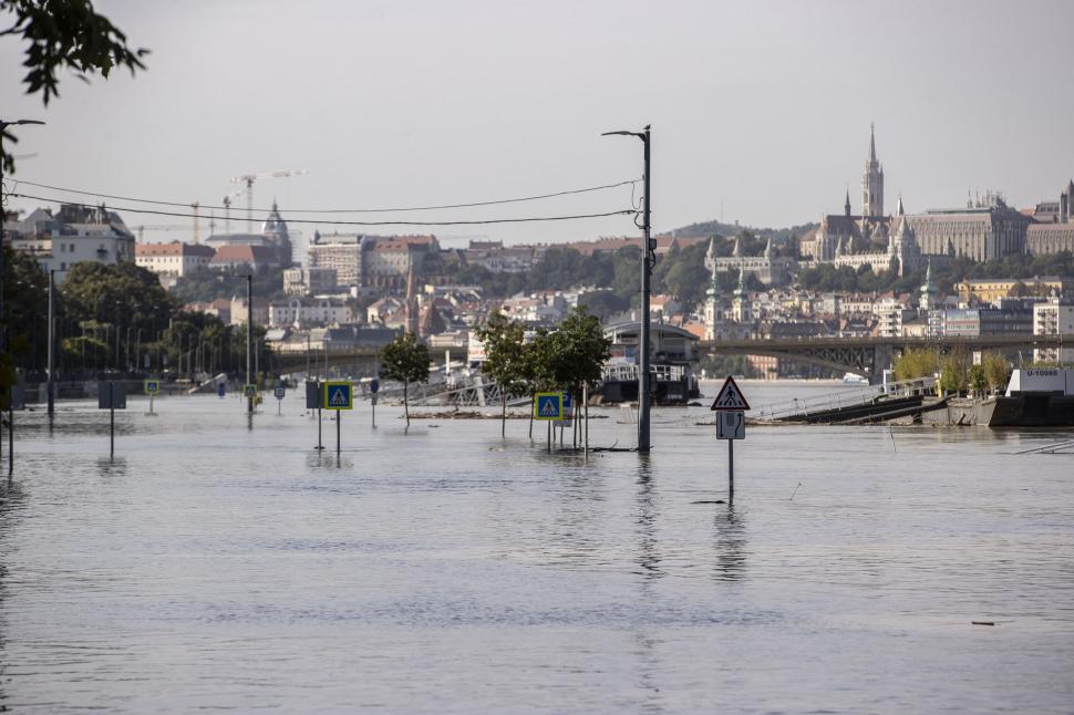 Zona inundata a Budapestei 