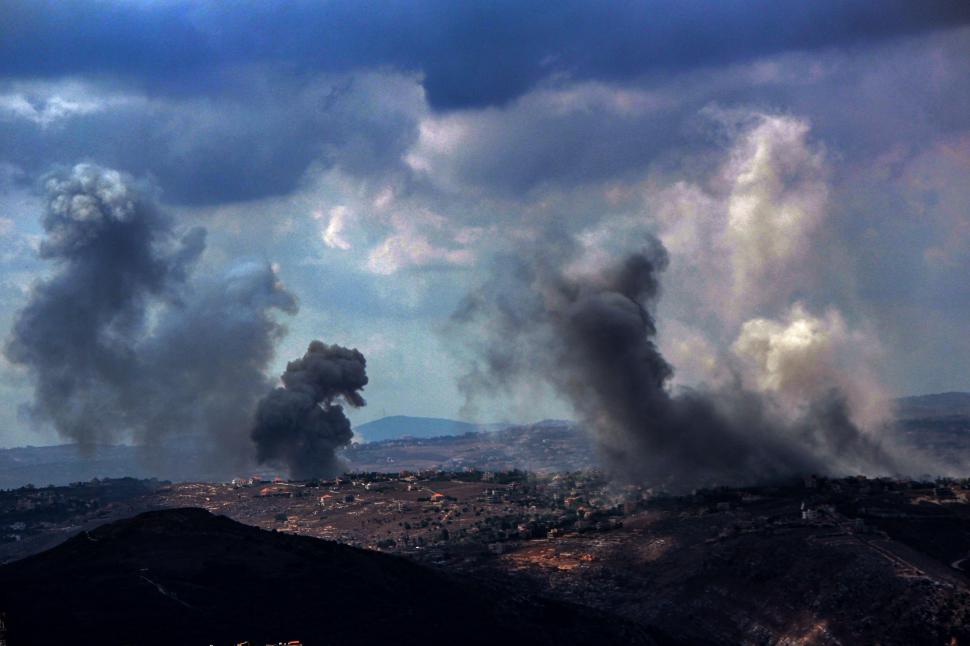 bombardamente in liban