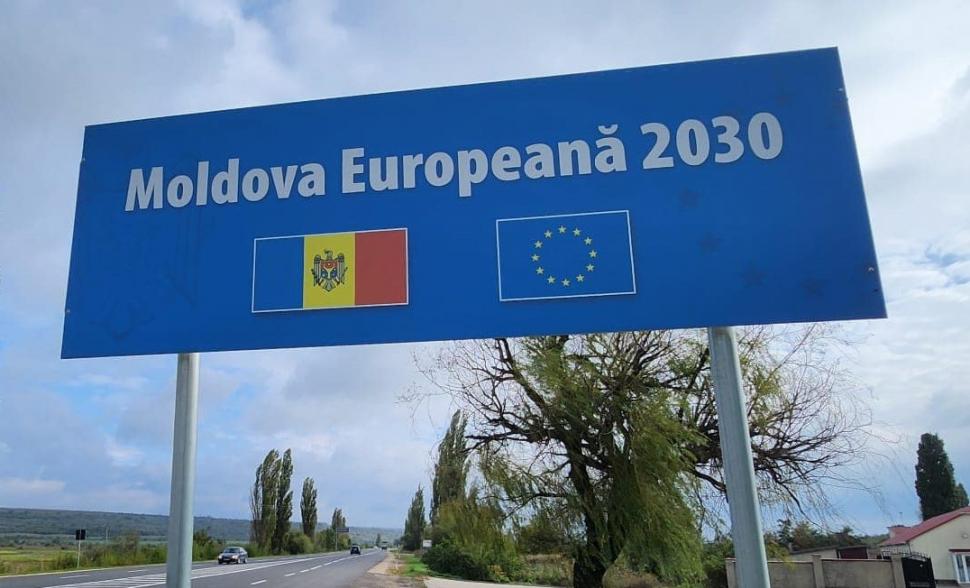 republica moldova si steagul ue