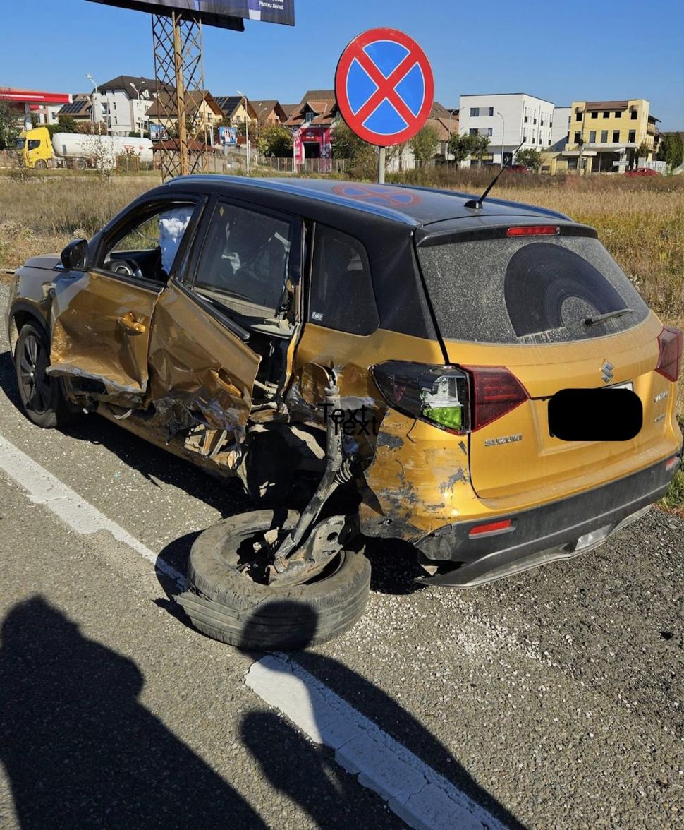 masina lovita accident