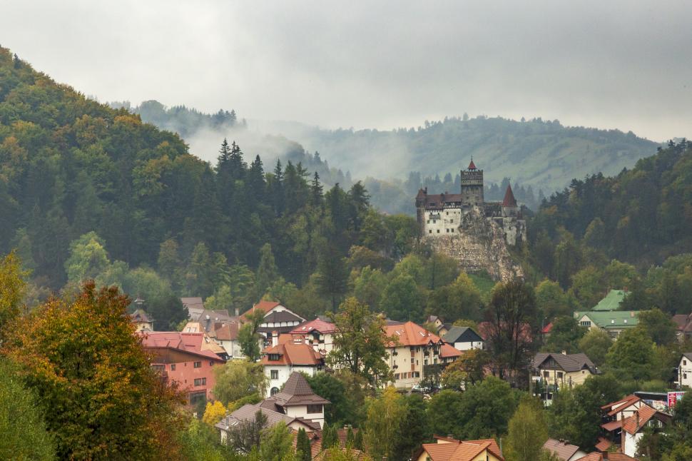 peisaj munte brasov bran