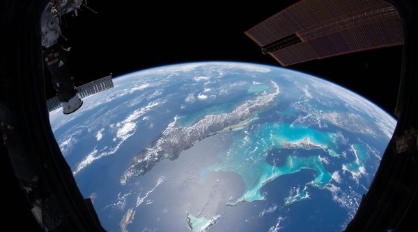 Cele mai frumoase 20 de imagini cu Terra din 2020: NASA a publicat fotografiile de pe Stația Spațială Internațională