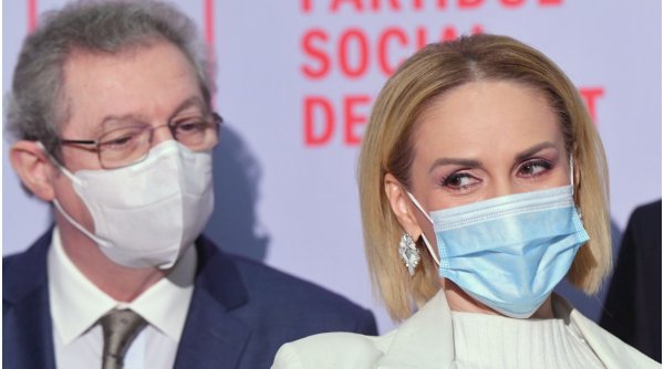 Senatorul Gabriela Firea: Guvernul Cîțu vrea să taie salariile medicilor cu 48%
