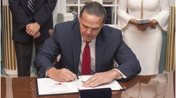 Emisarul SUA în Haiti şi-a prezentat demisia, din cauza expulzării a mii de imigranţi