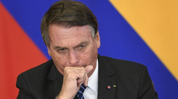 Președintele brazilian Jair Bolsonaro a fost blocat pe YouTube după ce a făcut legătura între COVID și SIDA