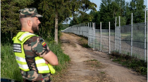 Lituania declară stare de urgenţă la frontiera cu Belarus