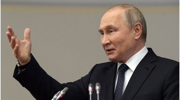Vladimir Putin le-a explicat rușilor de ce nu pot avea încredere în Wikipedia. Moscova vrea o versiune domestică a enciclopediei 
