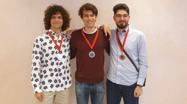 Aur pentru Universitatea din București la concursul internațional de matematică SEEMOUS 2022