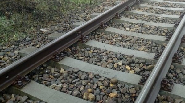 Un bărbat a fost găsit carbonizat între liniile de tren, pe podul CFR de la Murfatlar, în județul Constanța
