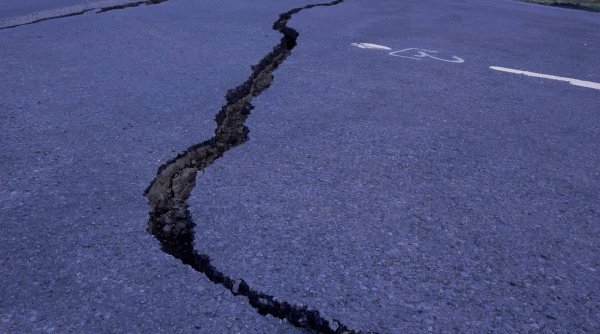Drumurile din Oltenia verificate de urgență în urma cutremurului de 5,7 din Gorj