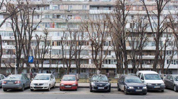 O femeie de 47 de ani Bucureşti a murit după ce a căzut de la etajul 11 | Aceasta ar fi lăsat un bilet 