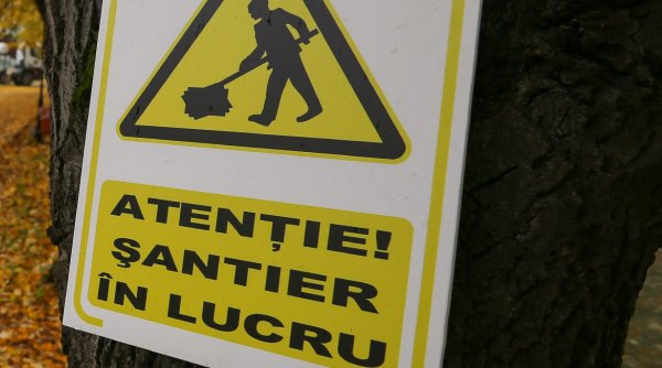 Moarte violentă pentru un muncitor, în Constanța. O bucată mare de BCA a căzut peste el