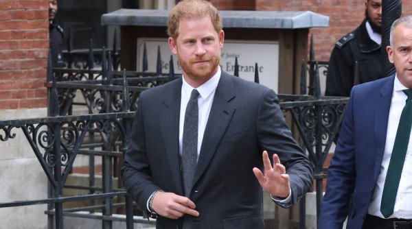 Prințul Harry vine la ceremonia de încoronare a regelui Charles al III-lea, dar fără soția sa, Meghan