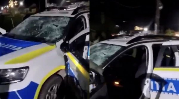 Mașină de Poliție, distrusă cu ciocanul de un tânăr care trecea pe stradă, în Caraș-Severin: 