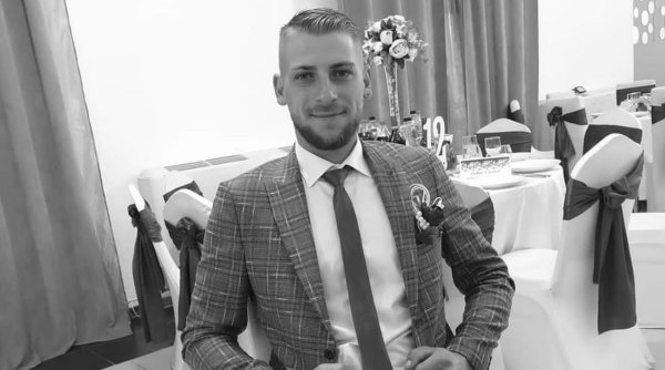 El este Andrei Iulian, tânărul de 21 de ani mort în cumplitul accident din Șcheia | Până să moară, mașina i-a servit drept adăpost