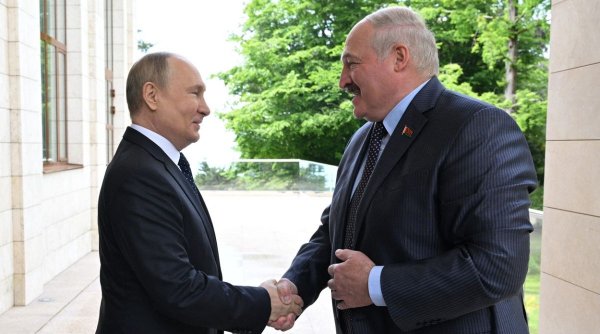 Aleksandr Lukașenko discută cu Vladimir Putin la Moscova, după o boală misterioasă