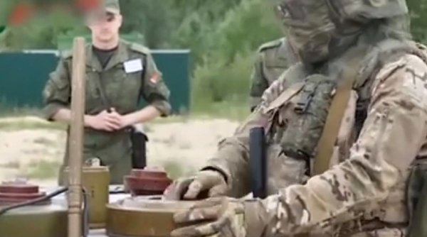 Mercenari Wagner cu fețe acoperit au început să-i instruiască pe militarii din Belarus