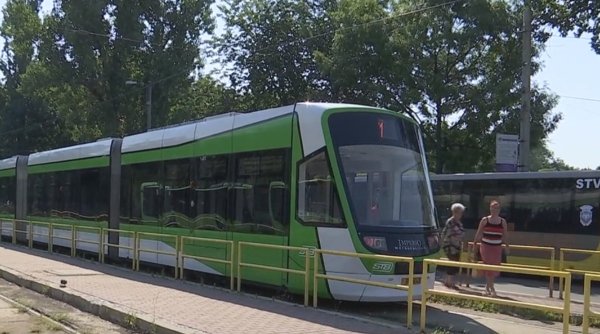 Probleme grave la sistemul de frânare semnalate la tramvaiele din Bucureşti | Reacţia primarului