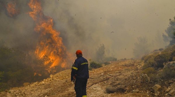 Guvernul anunţă cauza incendiilor din Grecia. 