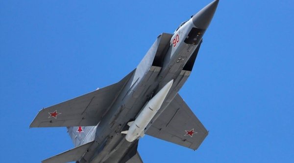 Alertă de raid aerian în toată Ucraina. Rusia a ridicat aviația cu rachete hipersonice | Kievul anunță că a doborât două elicoptere rusești