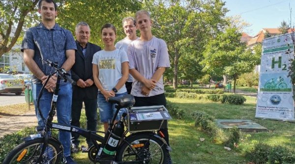 Prima bicicletă cu hidrogen construită în România. Proiectul a costat aproape 200.000 de euro