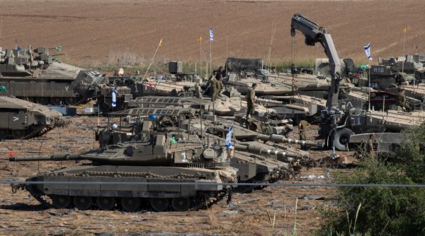 Trupele israeliene au pătruns cu un tanc în interiorul Fâşiei Gaza