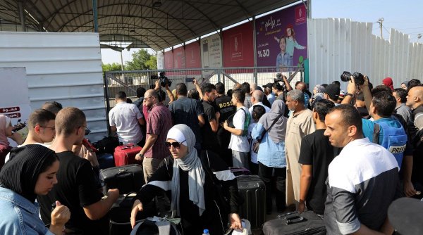 MAE: ”Trecerea frontierei Rafah a fost redeschisă. Alți 101 români din Fâșia Gaza vor fi evacuați”