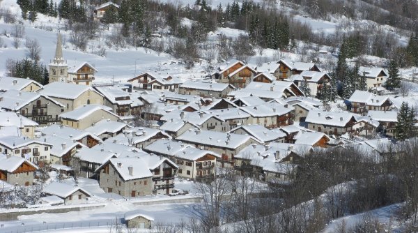 Țara din Europa unde se află staţiunea de schi cu cel mai bun raport calitate-preţ în 2023. A bătut Bulgaria, pentru prima dată în ultimii patru ani