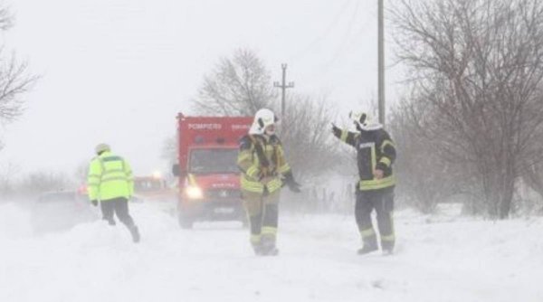 Șase județe din România, grav afectate de vremea rea. Circulația blocată pe patru tronsoane de Drumuri Naționale