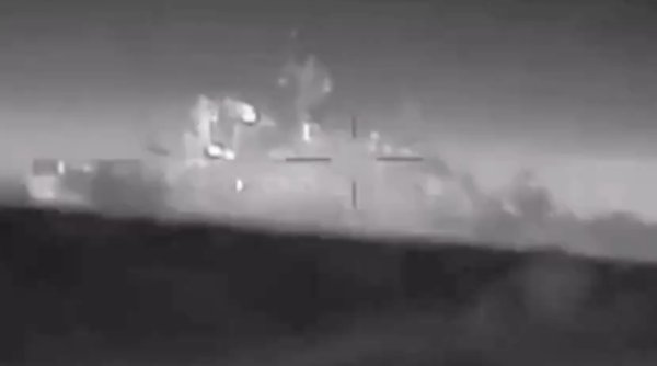 Ucraina a distrus încă o navă de război rusă, în Marea Neagră! Ministerul Apărării ucrainean a publicat imagini cu momentul