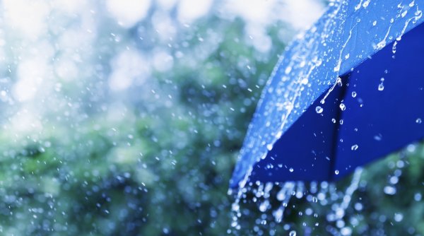 Avertizare meteo ANM de ploi și vânt în România! Zonele afectate de codul galben de vreme rea