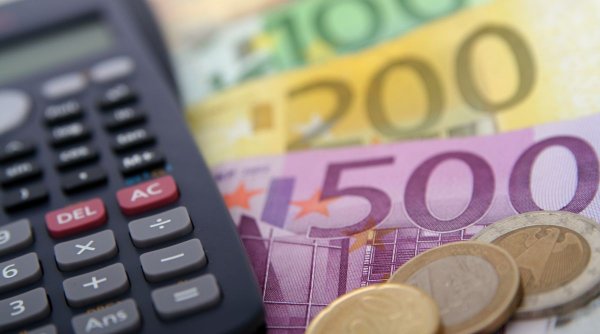 Curs valutar BNR, 24 mai 2024 | Euro a scăzut, dolarul a crescut