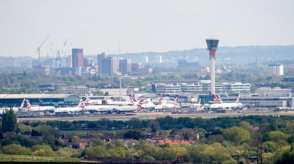 „Cel mai stresant aeroport” din Europa, ales după ce a pierdut 34.000 de bagaje într-un an