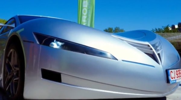 Imagini cu ”Tesla” de Cluj | Cum arată prima mașină electrică 100% românească. Are o autonomie de 300 de kilometri