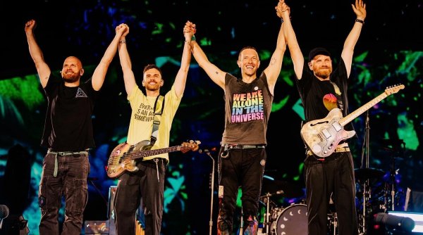 VIDEO. Coldplay a transmis un mesaj subtil după concertele cu scandal din România