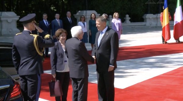 Preşedintele Italiei, aflat în vizită în România, a fost primit la Palatul Cotroceni. Klaus Iohannis: „Am discutat rezultatele alegerilor europene care tocmai s-au încheiat”