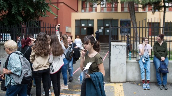 Evaluarea Națională 2024. Peste 7.000 de elevi nu s-au prezentat marți la proba scrisă la Limba și literatura română