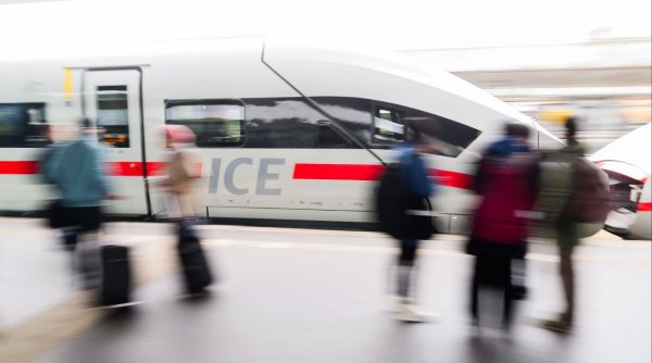 Germania testează primele vehicule autonome în transportul public local