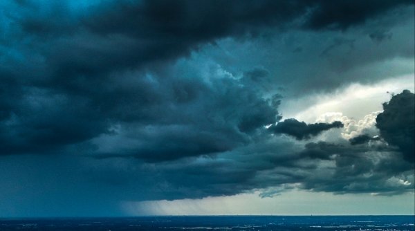 Alertă de călătorie pentru Polonia: Sunt furtuni puternice în toată țara