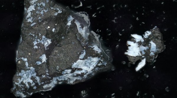 O mostră surprinzătoare arată că asteroidul Bennu ar proveni dintr-o lume oceanică: „Sugerează un trecut apos”