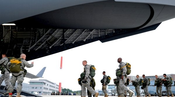SUA trimite trupe şi echipamente militare în Finlanda în baza unui acord NATO