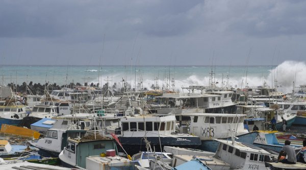 Beryl devine cel mai timpuriu uragan de categoria 5 înregistrat vreodată în Atlantic. Imaginile dezastrului lăsat în urmă în insulele Windward și Barbados